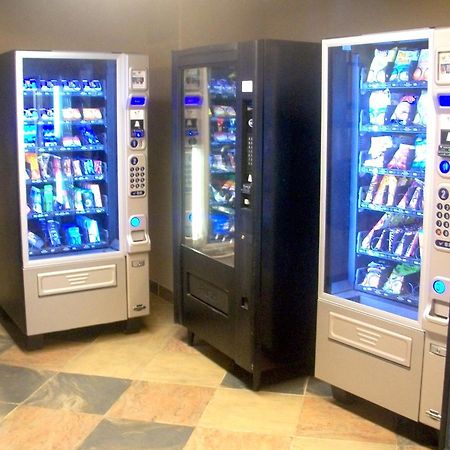 Clearwater Hotel Ltd Fort Mcmurray Ngoại thất bức ảnh