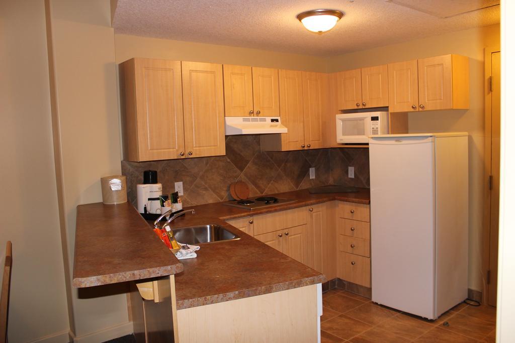 Clearwater Hotel Ltd Fort Mcmurray Ngoại thất bức ảnh