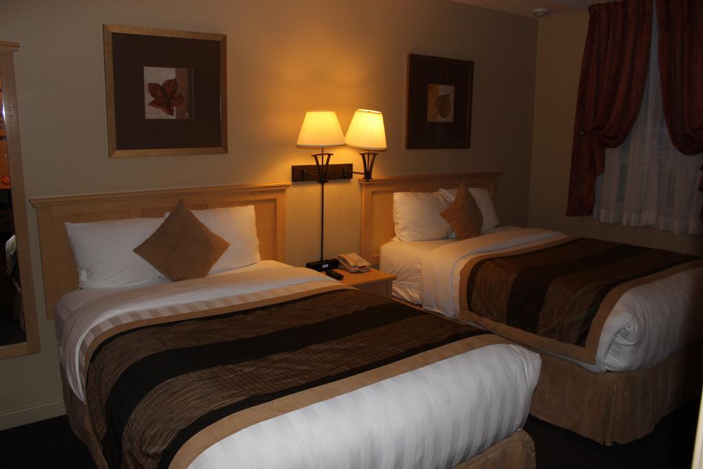 Clearwater Hotel Ltd Fort Mcmurray Ngoại thất bức ảnh