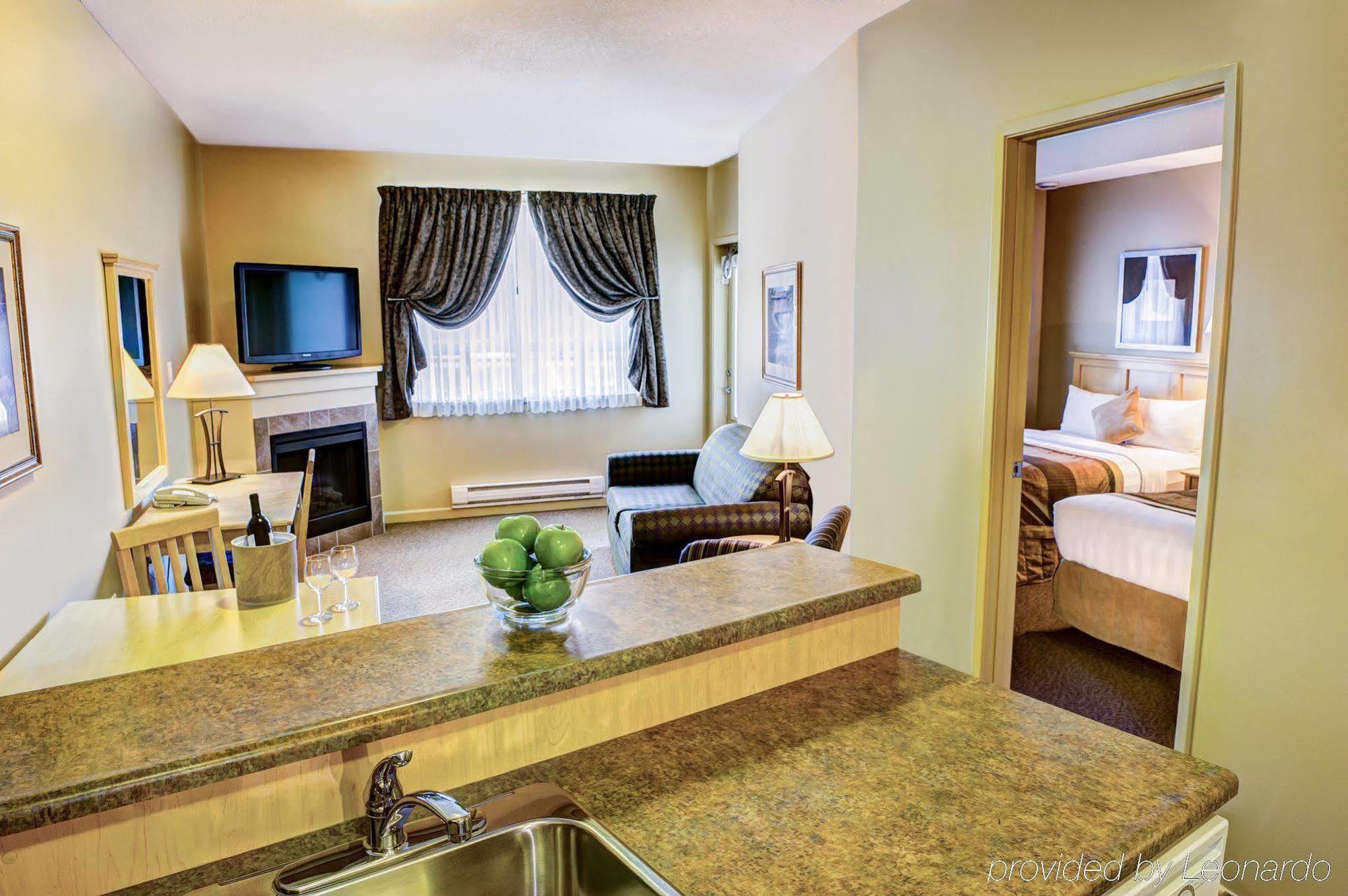 Clearwater Hotel Ltd Fort Mcmurray Ngoại thất bức ảnh